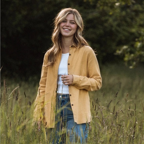 Anian Tops - 🇨🇦 Anian Oxford Long Sleeve Button Down Shirt in Sol